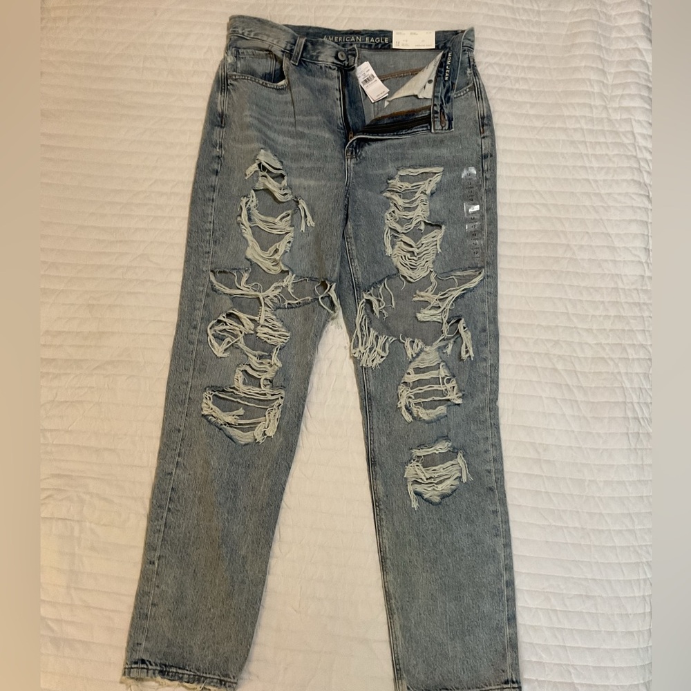 American Eagle Mom Jeans